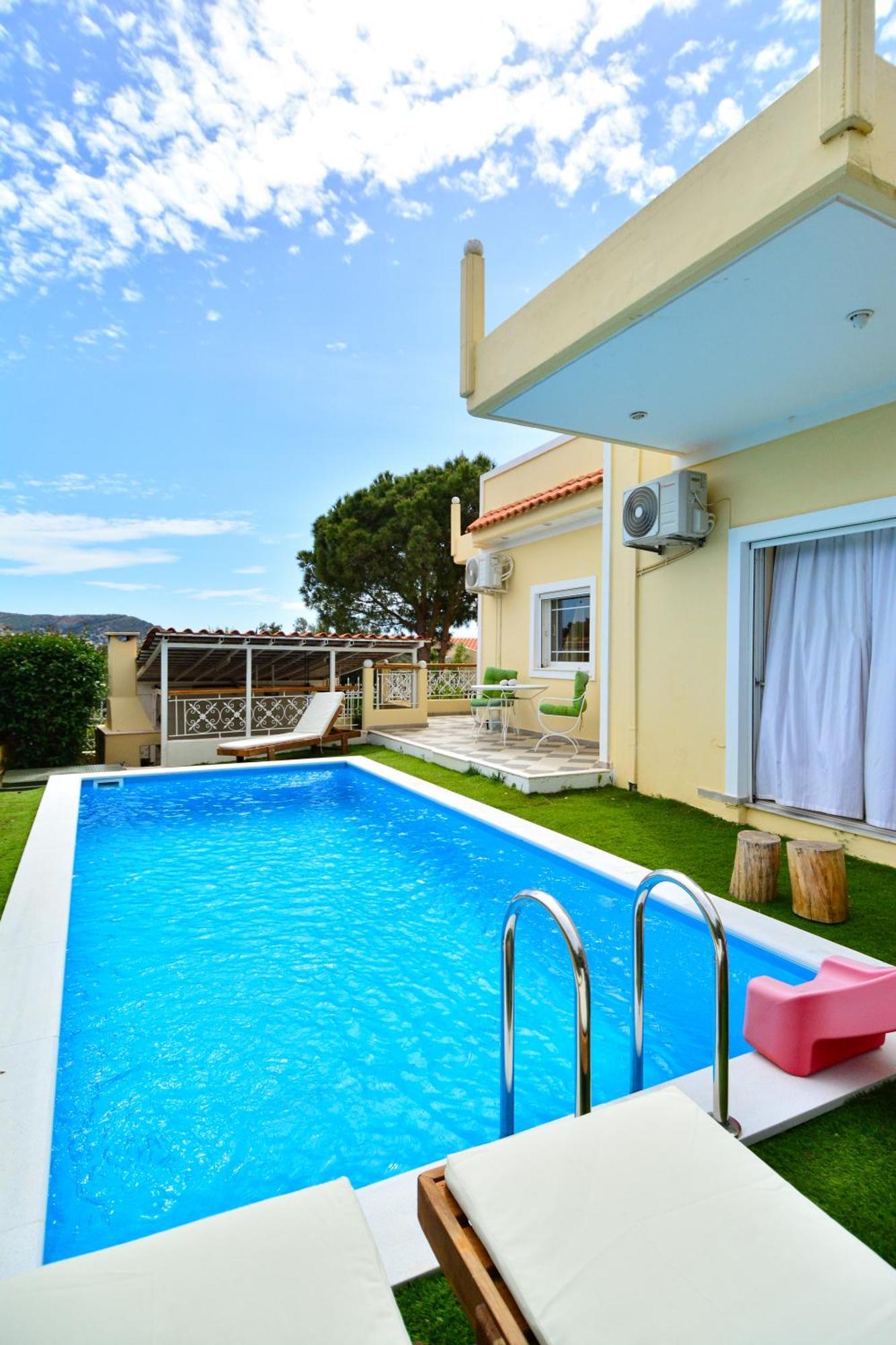 Villa Filoxenia All Seasons, Near Airport, Sea, Athens Agia Marina  Luaran gambar