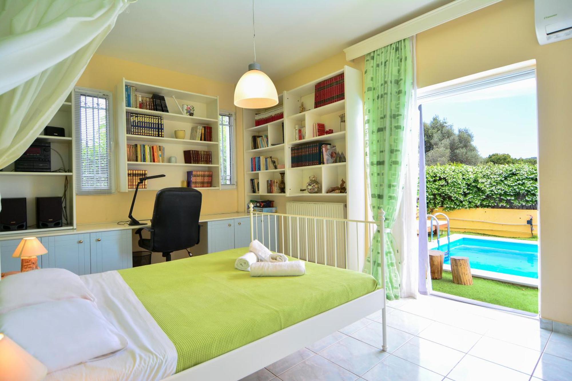 Villa Filoxenia All Seasons, Near Airport, Sea, Athens Agia Marina  Luaran gambar