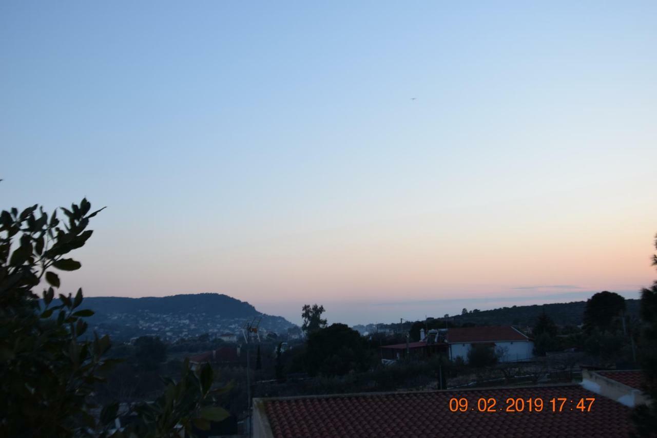 Villa Filoxenia All Seasons, Near Airport, Sea, Athens Agia Marina  Luaran gambar